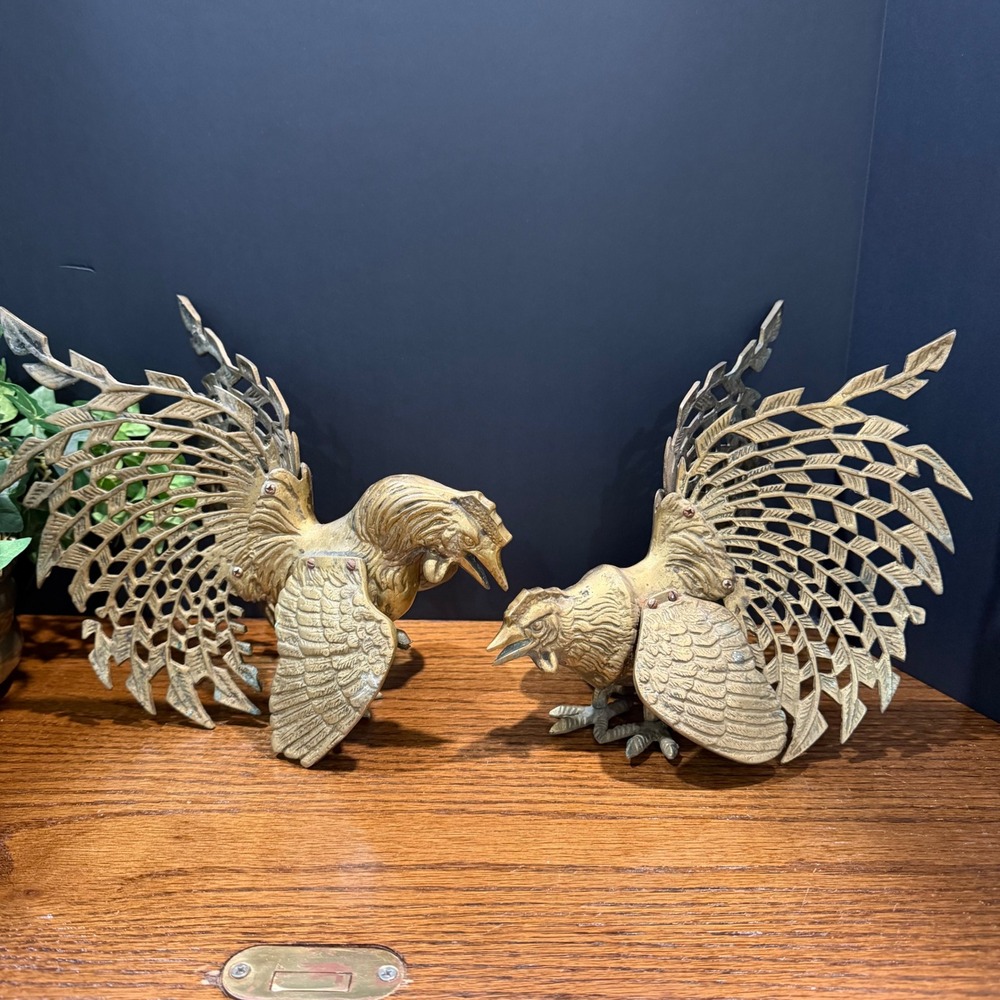 Vintage Brass Fighting Roosterβ Figurines Mid Century Farmhouse Decor Set of 2